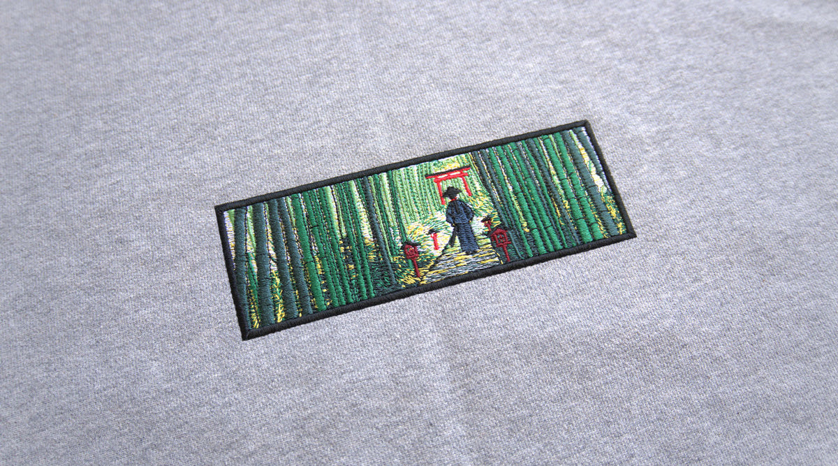 SAMURAI NEAR A TORII GATE IN A BAMBOO GROVE