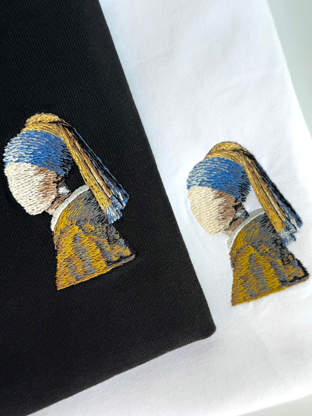 GIRL WITH A PEARL EARRING