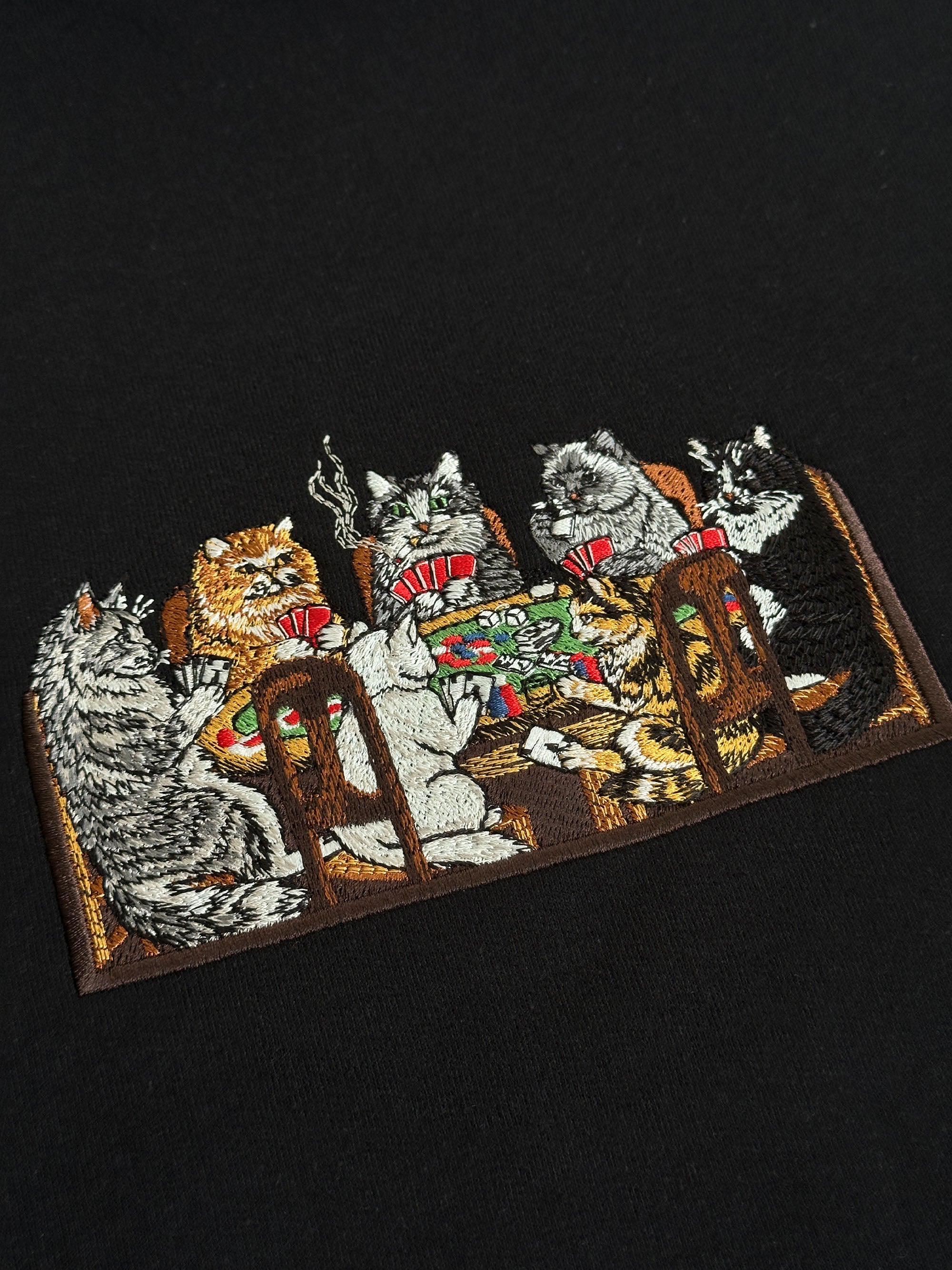CATS PLAYING POKER