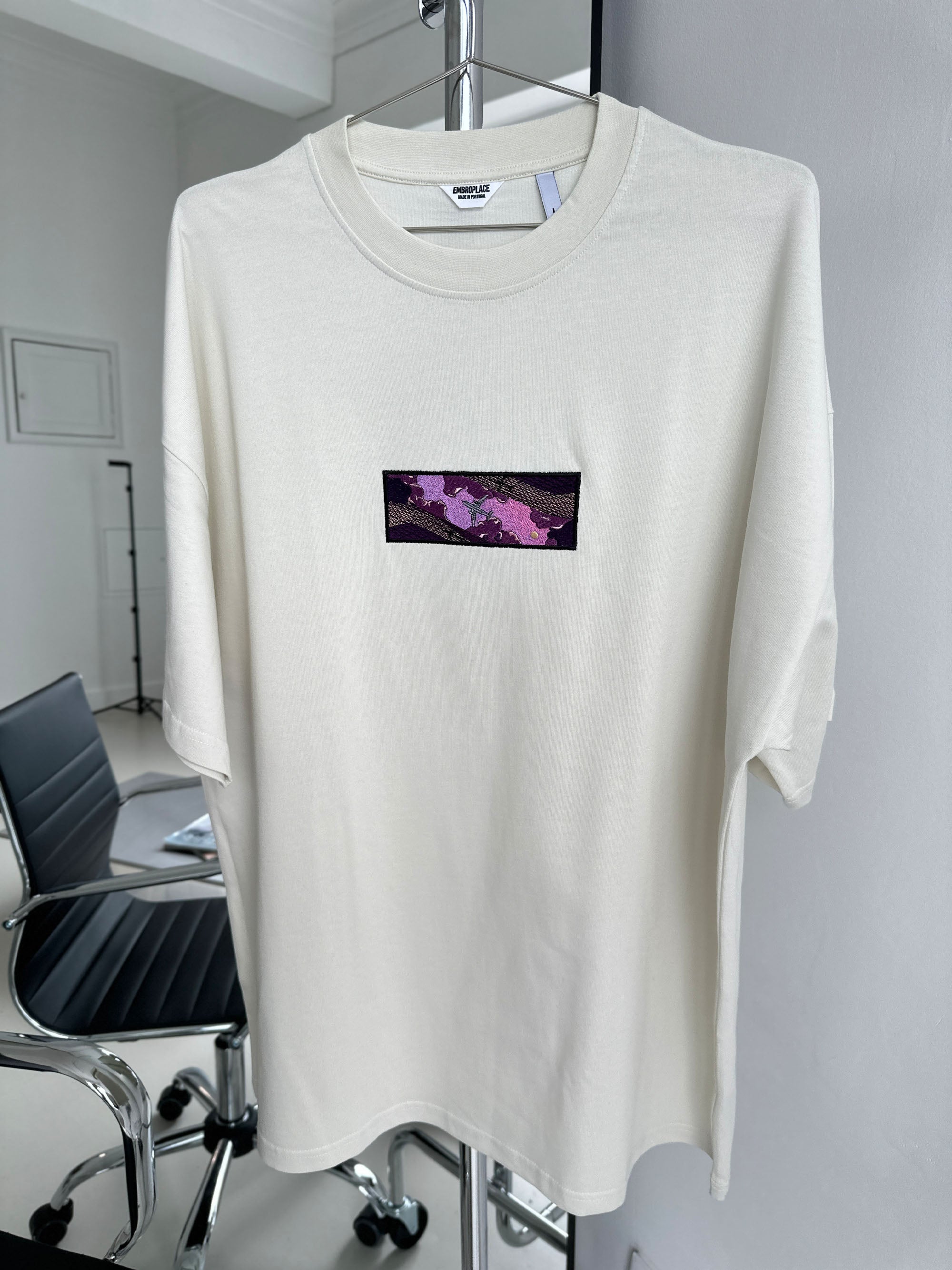 Lofi Airplane And Skyscrapers T-shirt Premium Oversized Vintage White L