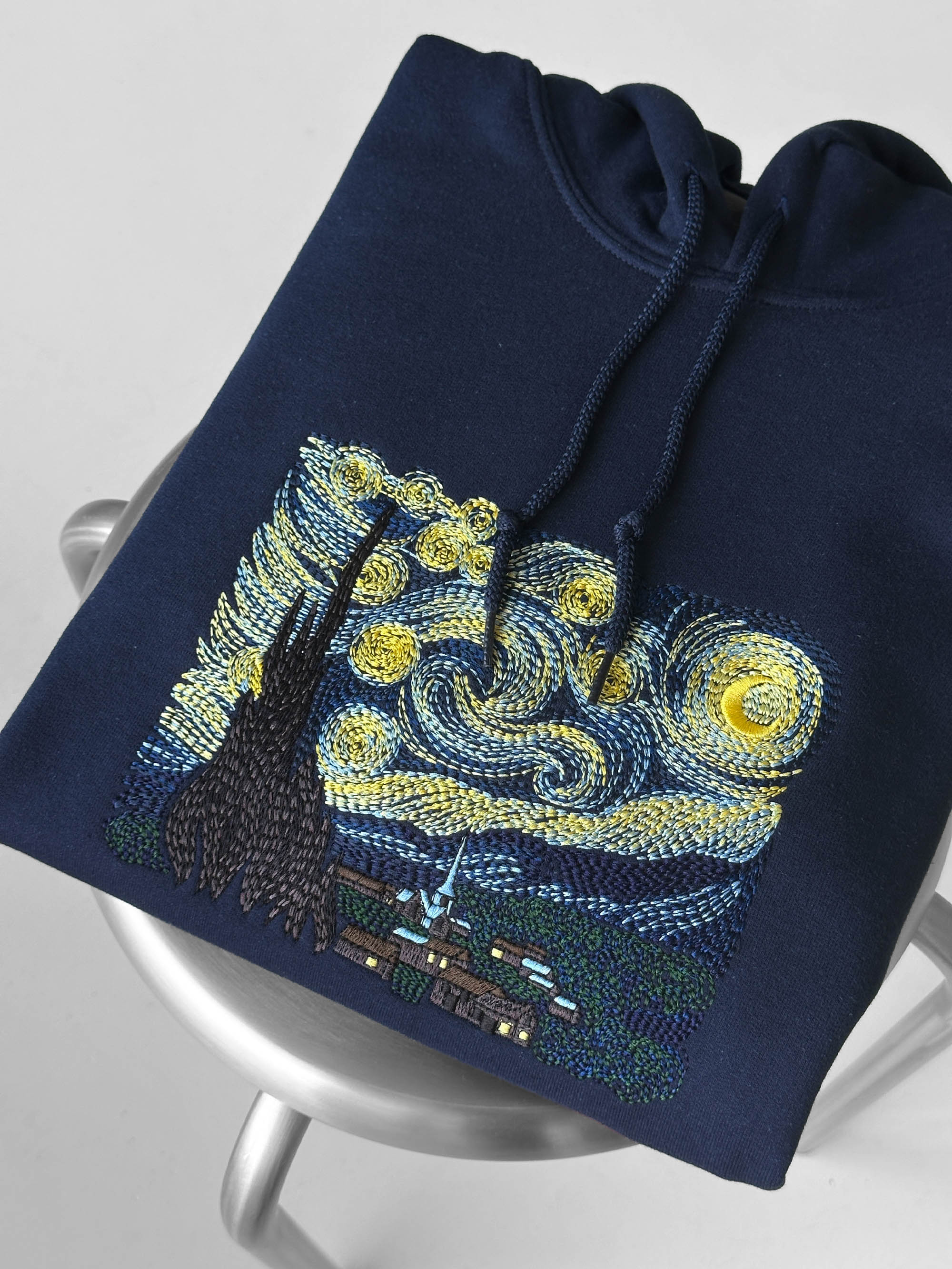 THE STARRY NIGHT