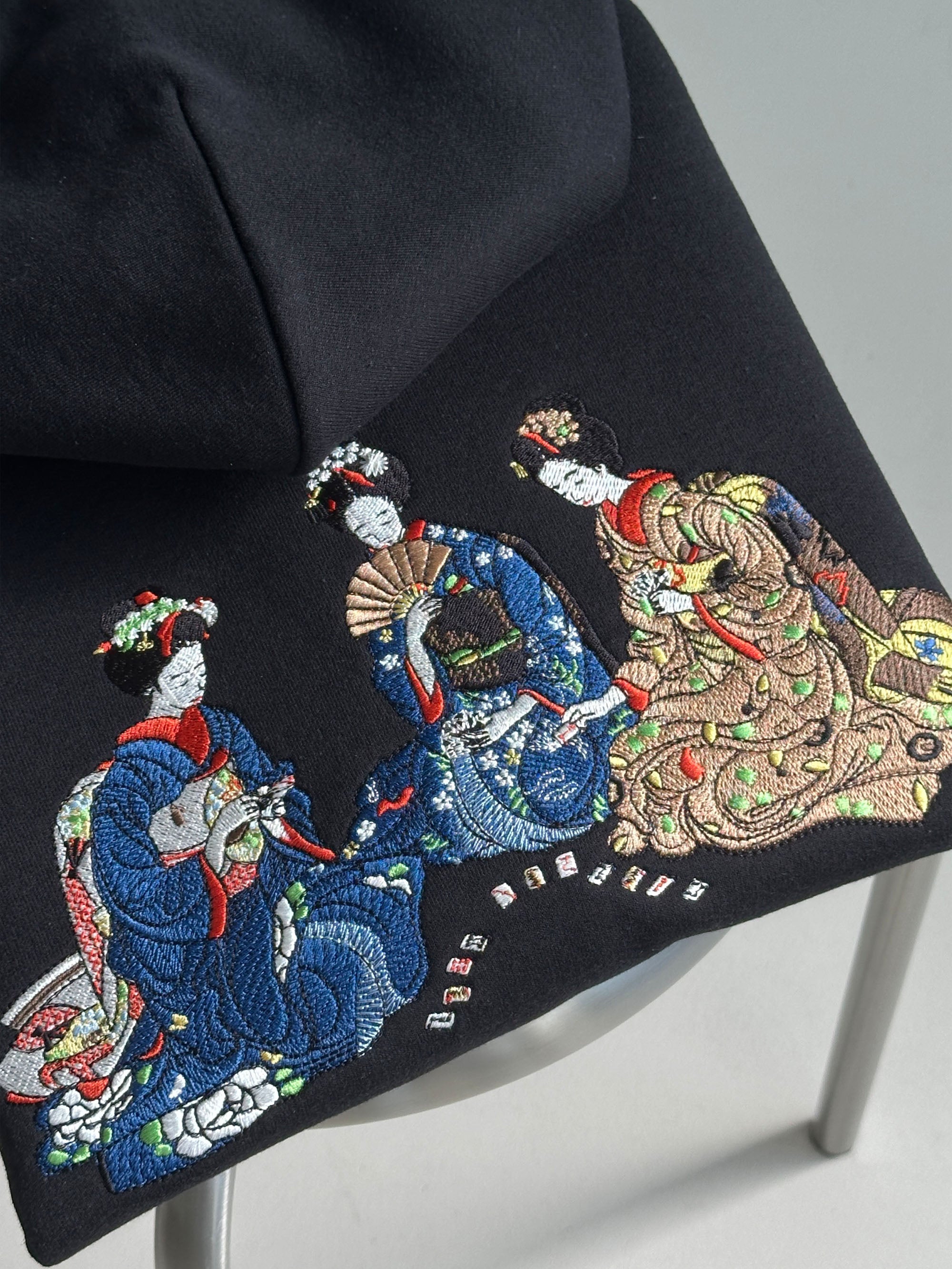 THREE MAIKO BY TSUCHIDA BAKUSEN